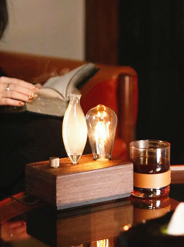 Retro Aroma Diffuser Lamp